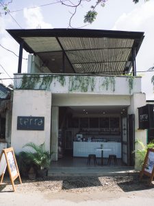 Nagaindo land for sale investment property Kuta Lombok surf yoga villa vegan gluten free